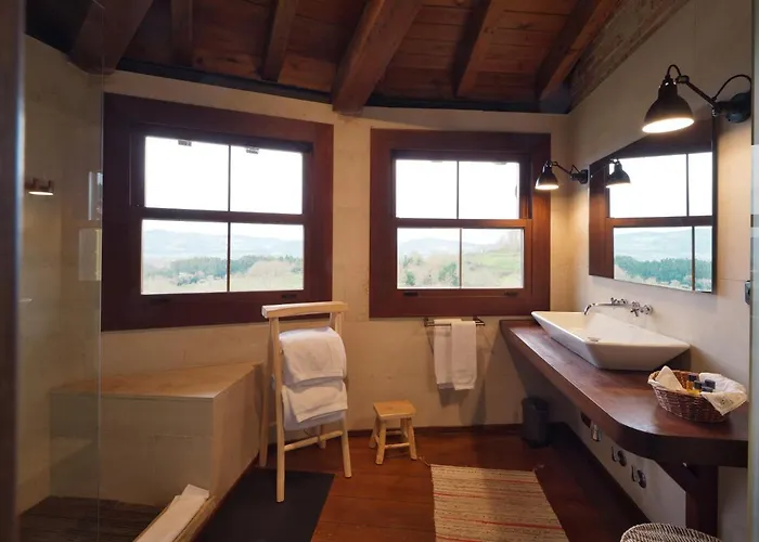 Casita De La Plaza Lugas *